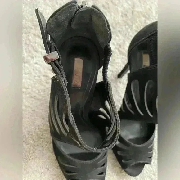 NEW Schutz Leather Laser Cutout Stilettos - Picture 6 of 11